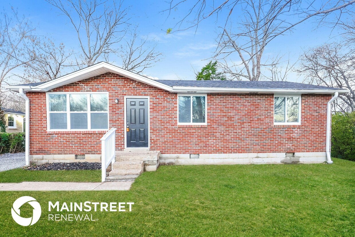 Primary Photo - 768 Rowan Dr