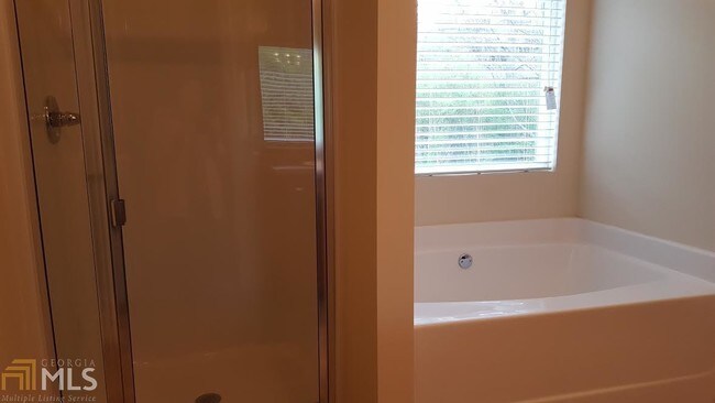 Foto del edificio - 1256 Candler Ct