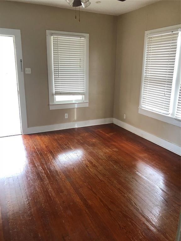 Building Photo - 316 S Nugent St