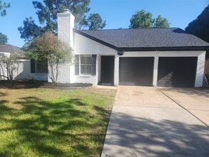 Building Photo - 22127 Elsinore Dr