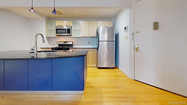 Foto del edificio - 83-75 117th St