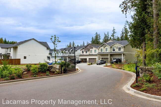 Building Photo - 2 br, 2.5 bath House - 4144 S. Waters Edge...