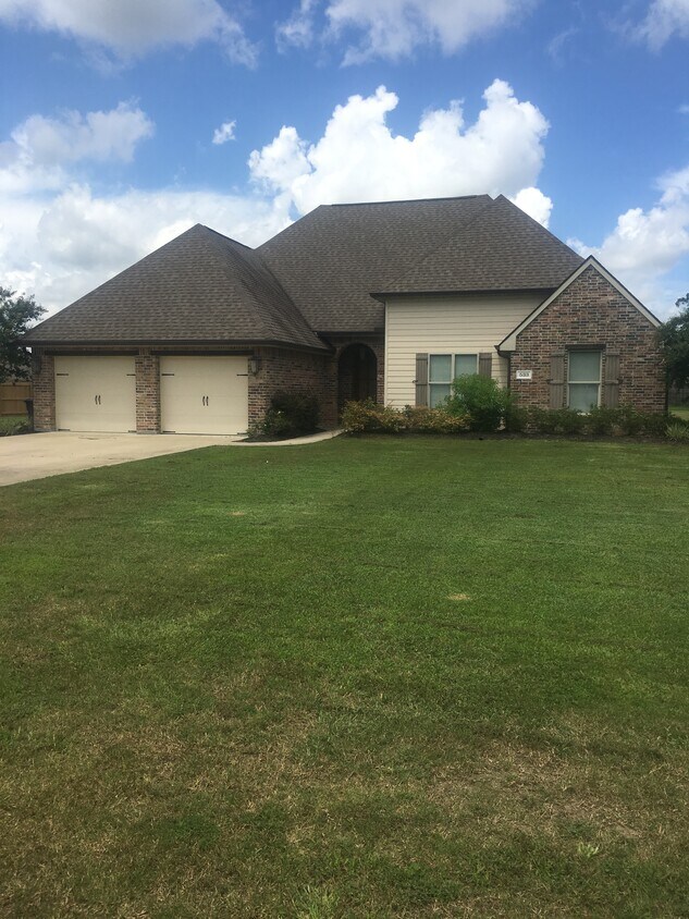 Foto principal - 533 Dub Ln