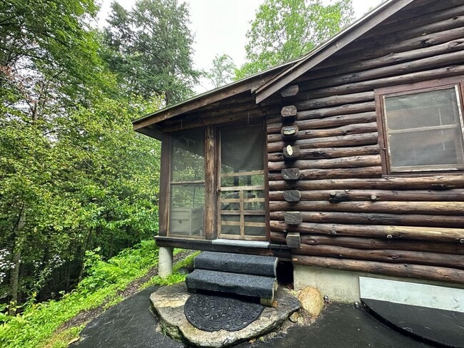 Building Photo - 297 N Groton Rd