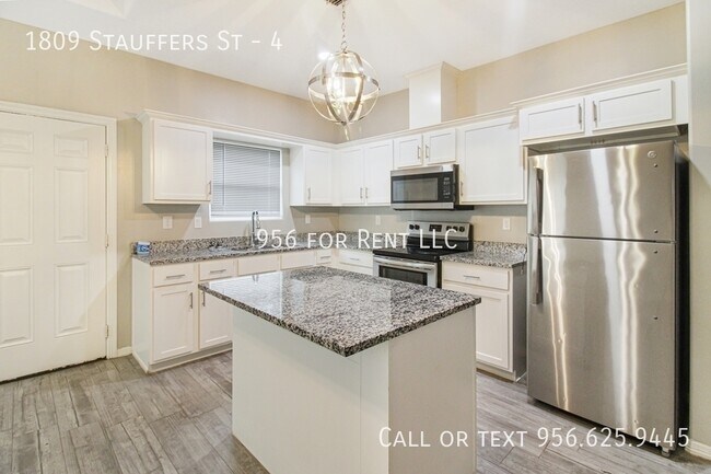 Foto del edificio - 1809 Stauffers St