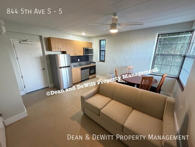 Foto del edificio - 844 5th Ave S