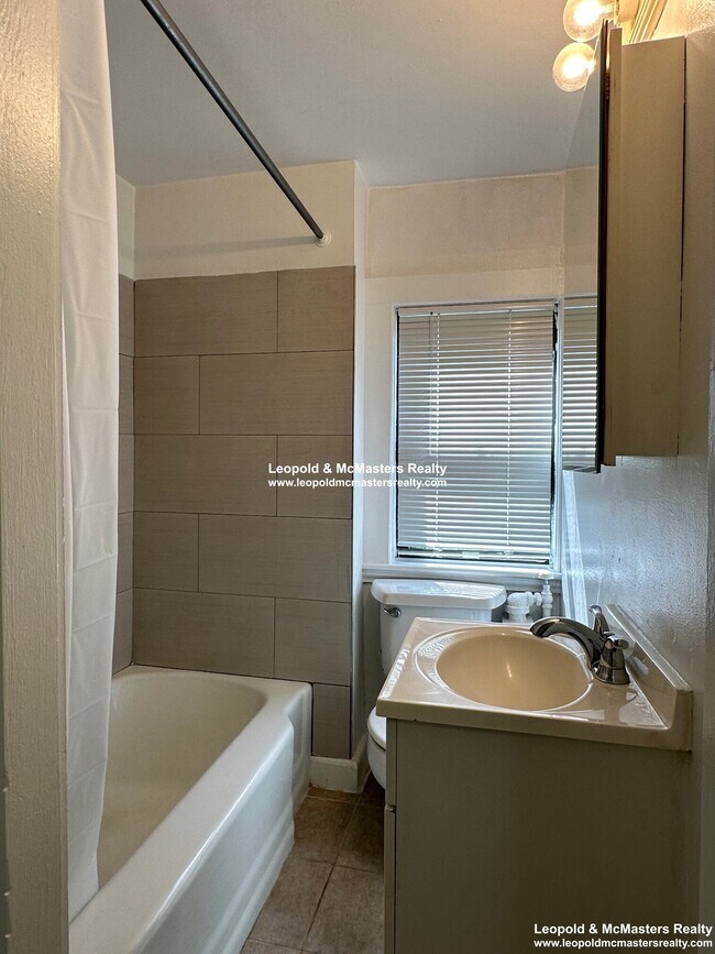 Foto del edificio - 239 Walnut St