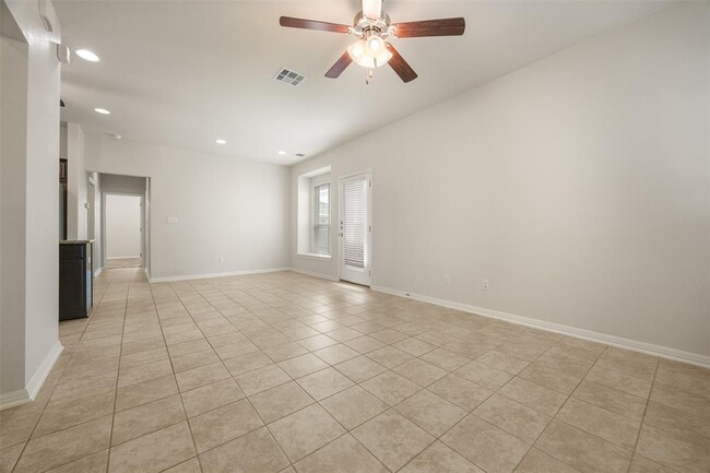 Foto del edificio - 171 Wainscot Oak Wy