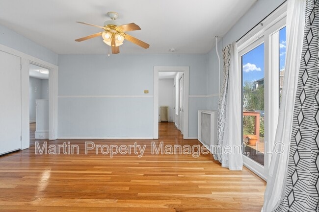 Photo - 12 Lowell Pl House