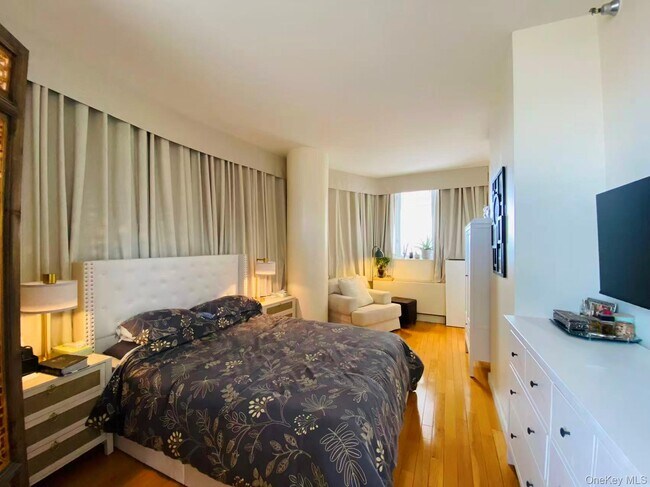 Foto del edificio - 133-38 Sanford Ave