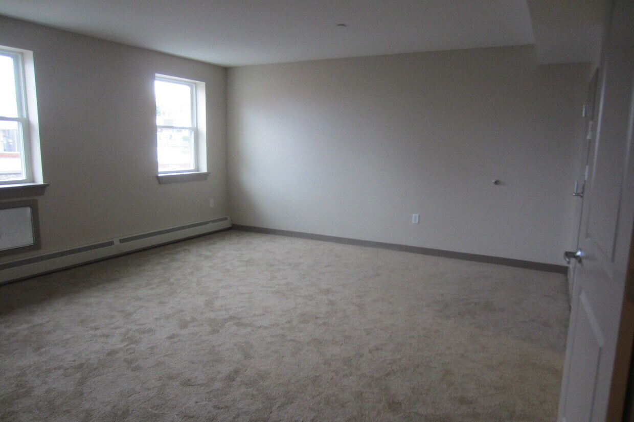 Living Room - 275 W Main St