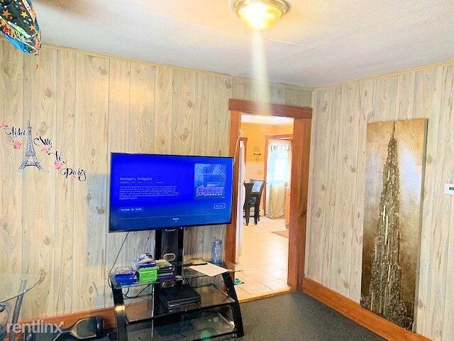 Foto del edificio - 34 Wyman St