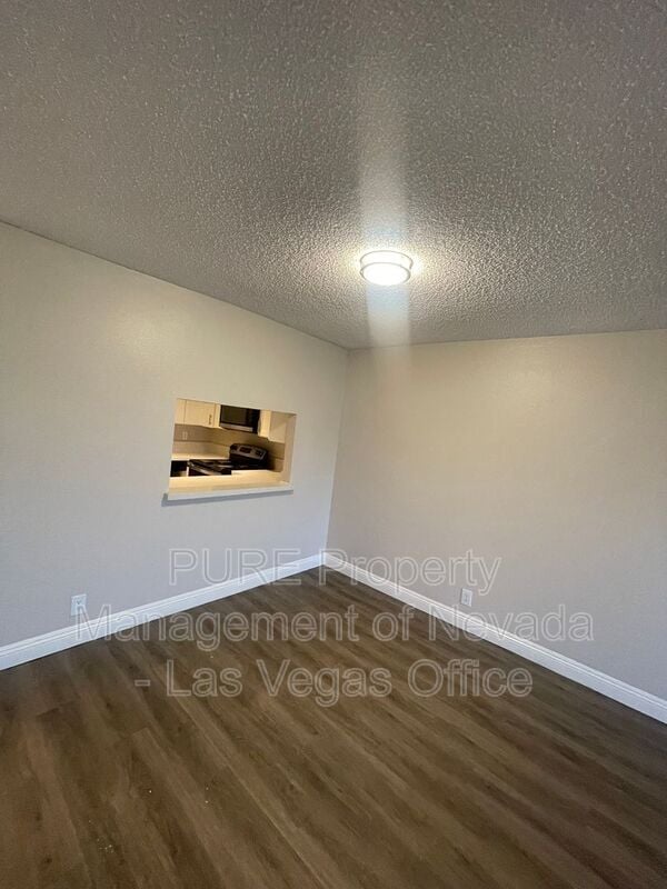 Building Photo - 1729 Jupiter Ct