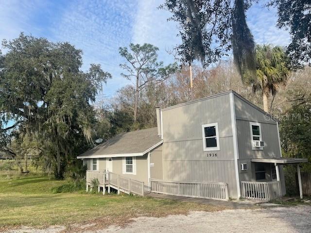 Foto del edificio - 1936 Cypress Creek Rd