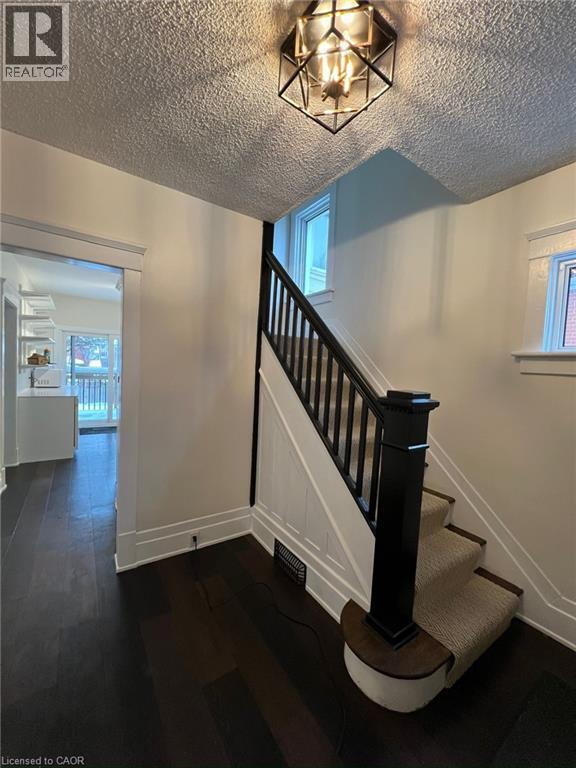 Photo du bâtiment - 16 Park St