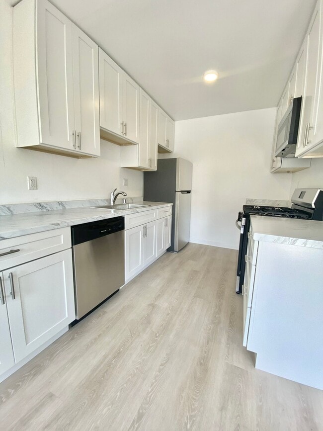 Photo - 1534 10th St (Santa Monica, CA) Apartment