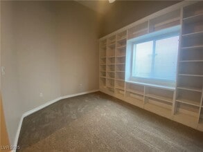 Building Photo - 7833 Hidden Village Ave