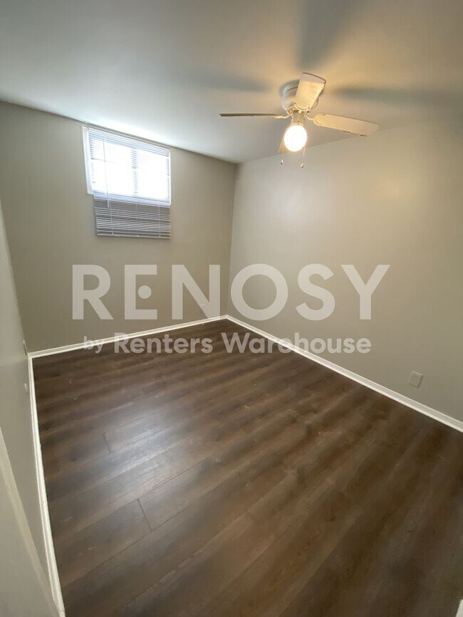 Foto del edificio - 4832 NW Homestead Terrace