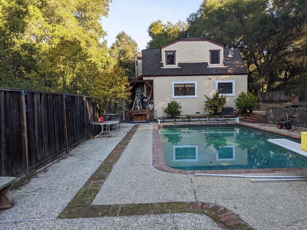 Pool - 160 Olympia Station Rd