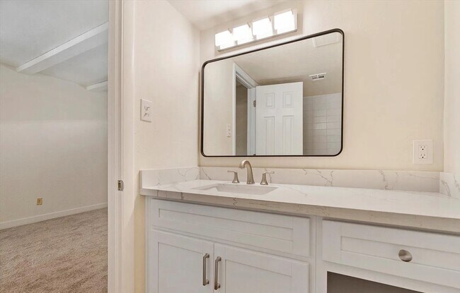 Foto del edificio - Elegant One-Bedroom with Modern Touches