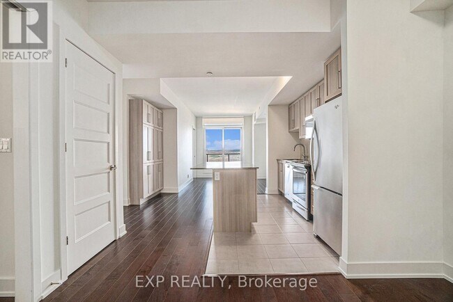 Photo du bâtiment - 485 Richmond Rd