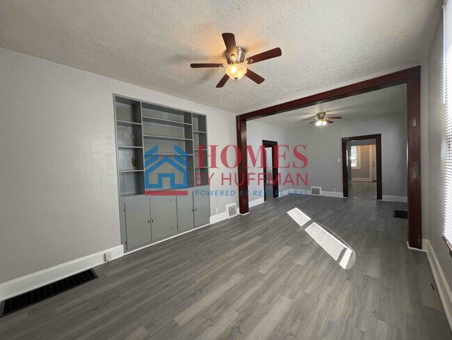 Building Photo - Two Bedroom House | Now Available