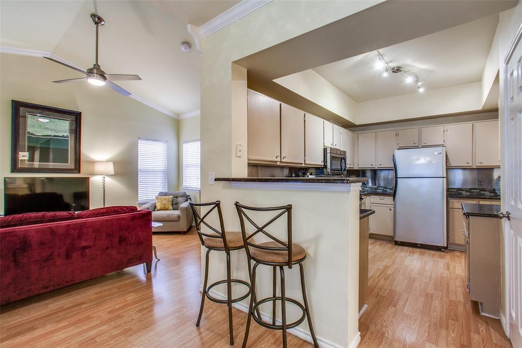 Primary Photo - 2601 Preston-40457