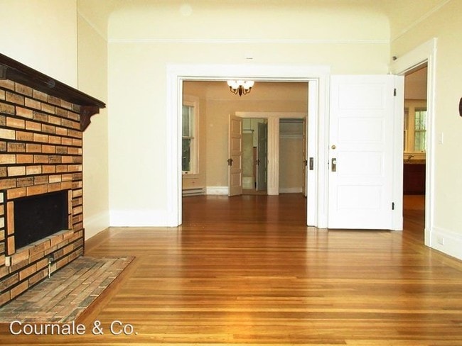 Foto del edificio - 853b Fulton St