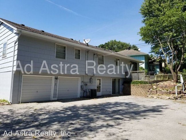 Foto del edificio - 6 br, 3 bath House - 10925 Bales Ave