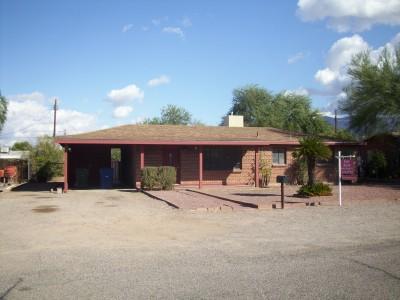 Primary Photo - 917 E King St