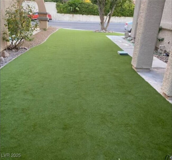 Foto del edificio - 9516 Wooden Pier Way