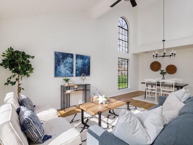 Foto del edificio - 1805 White Oak Cove