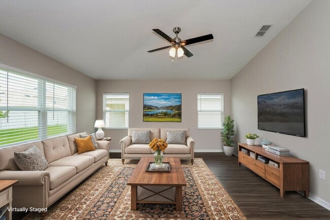 Foto del edificio - 10221 Carp Holw Rd