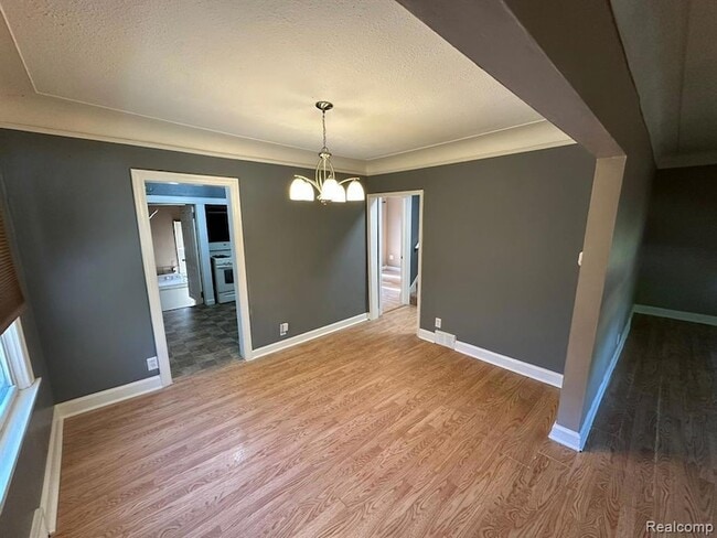 Building Photo - 5697 Mayburn St