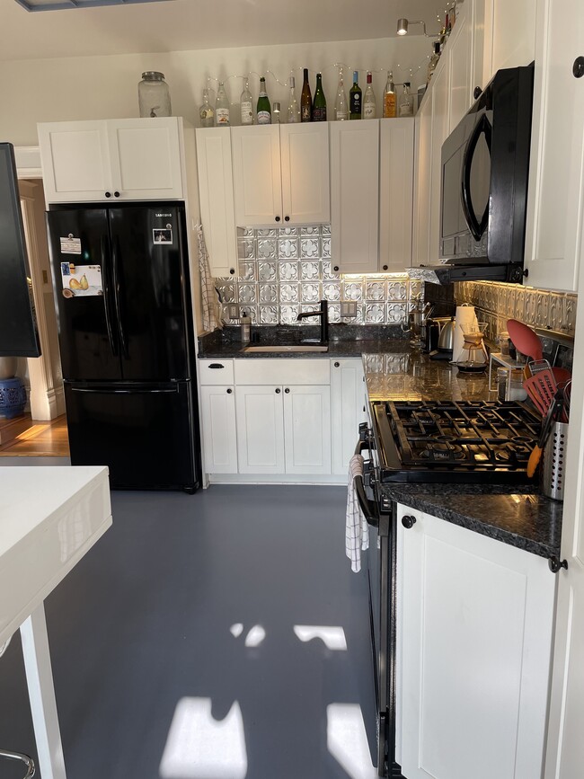 Kitchen - 614 San Bruno Ave