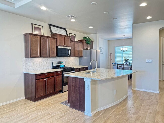 Building Photo - Almost New (2025) Home in Central Rio Rancho!