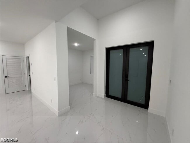 Foto del edificio - 3222 48th St W