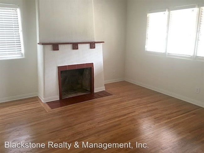 Building Photo - 3 br, 1 bath House - 4213 Clayton Ave