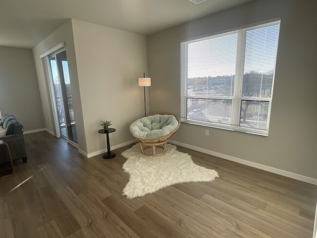 Foto del edificio - West End @ University Park