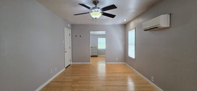 Building Photo - Mahncke Park! 1-Bedroom in 4-Plex near Ft ...