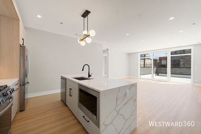 Foto del edificio - 2354 W Polk St