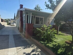 Building Photo - 6126 Springvale Dr
