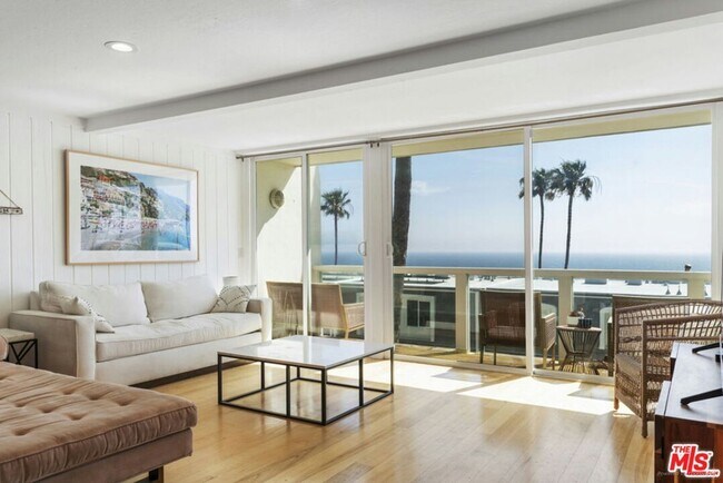 Foto del edificio - 11954 Oceanaire Ln