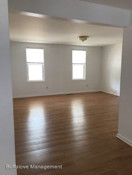 Primary Photo - 207 Dearborn St