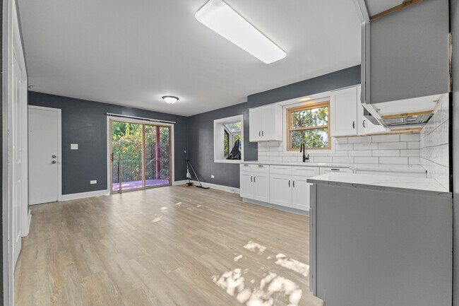 Foto del edificio - 760 E North Broadway St