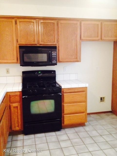 Foto del edificio - 3 br, 2 bath House - 6541 Canyon Creek