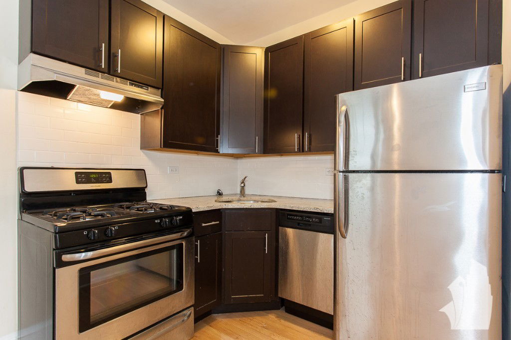 Foto principal - 432 W Surf St