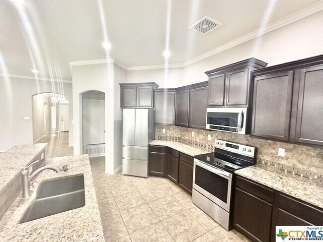 Building Photo - 3109 Briscoe Dr
