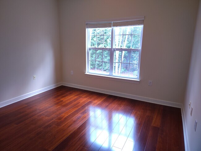 Foto del edificio - 6102 Morgan Ashley Dr