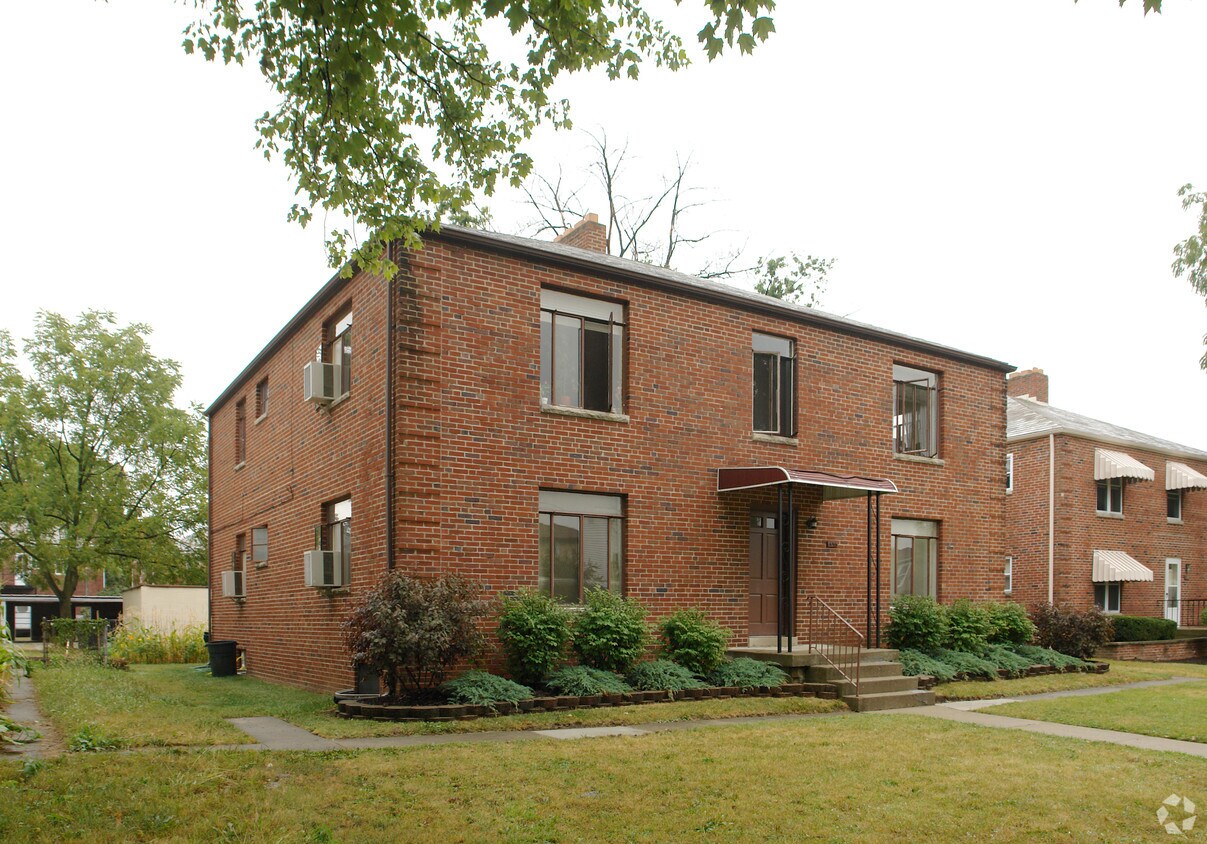 Building Photo - 1456 Elmwood Ave